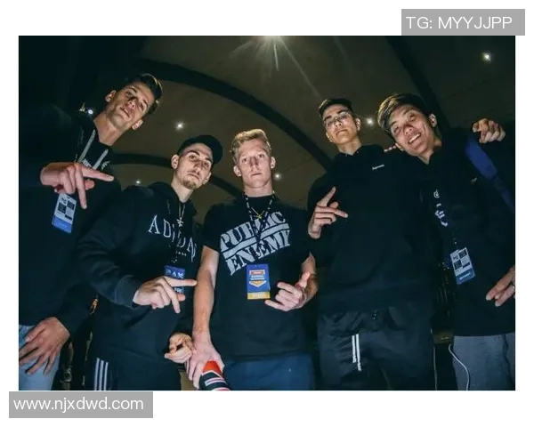 电竞比分DOTA2分析BLG战队进攻策略及其得失表现探讨