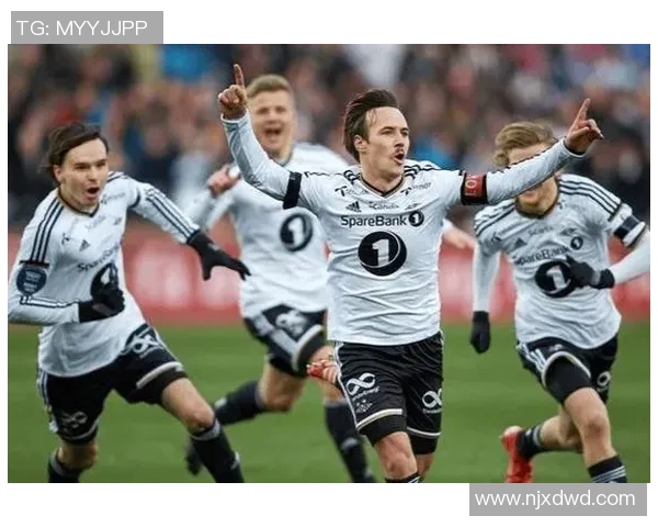 S15电竞总决赛DOTA2战术解析LNG反击体系的成功秘诀与应用